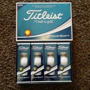 NEW pack of 12 Titleist Tour soft golfballs.